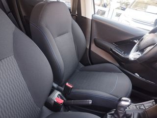Peugeot 208 2018 STYLE euro 6-thumb-18