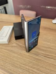 Samsung Galaxy Fold 6 (Silver / 512 GB)-thumb-4