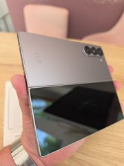 Samsung Galaxy Fold 6 (Silver / 512 GB)-thumb-8