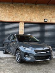Kia XCeed 2019-thumb-1