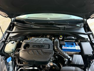 Kia XCeed 2019-thumb-12