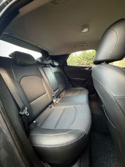 Kia XCeed 2019-thumb-16