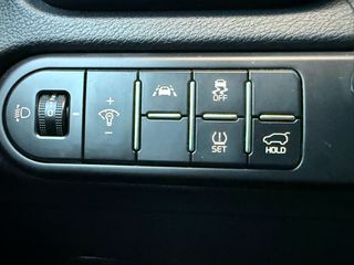 Kia XCeed 2019-thumb-24