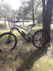 Downhill - Enduro - Trail Specialized 2011 2011-thumb-3