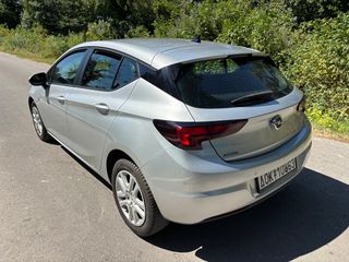 Opel Astra 2019-thumb-9