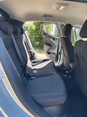 Opel Astra 2019-thumb-14
