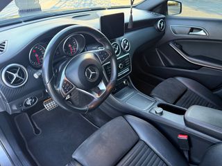 Mercedes-Benz A 180 2016 AMG LINE-thumb-12