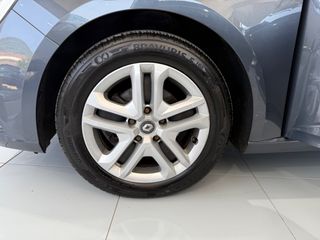 Renault Megane 2018 MEGANE 1.5 DIESEL Automatic !-thumb-40
