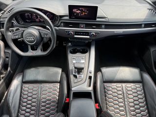 Audi RS4 2019 Full Extra / Rs Dynamic Package / Άριστα συντηρημένο-thumb-1
