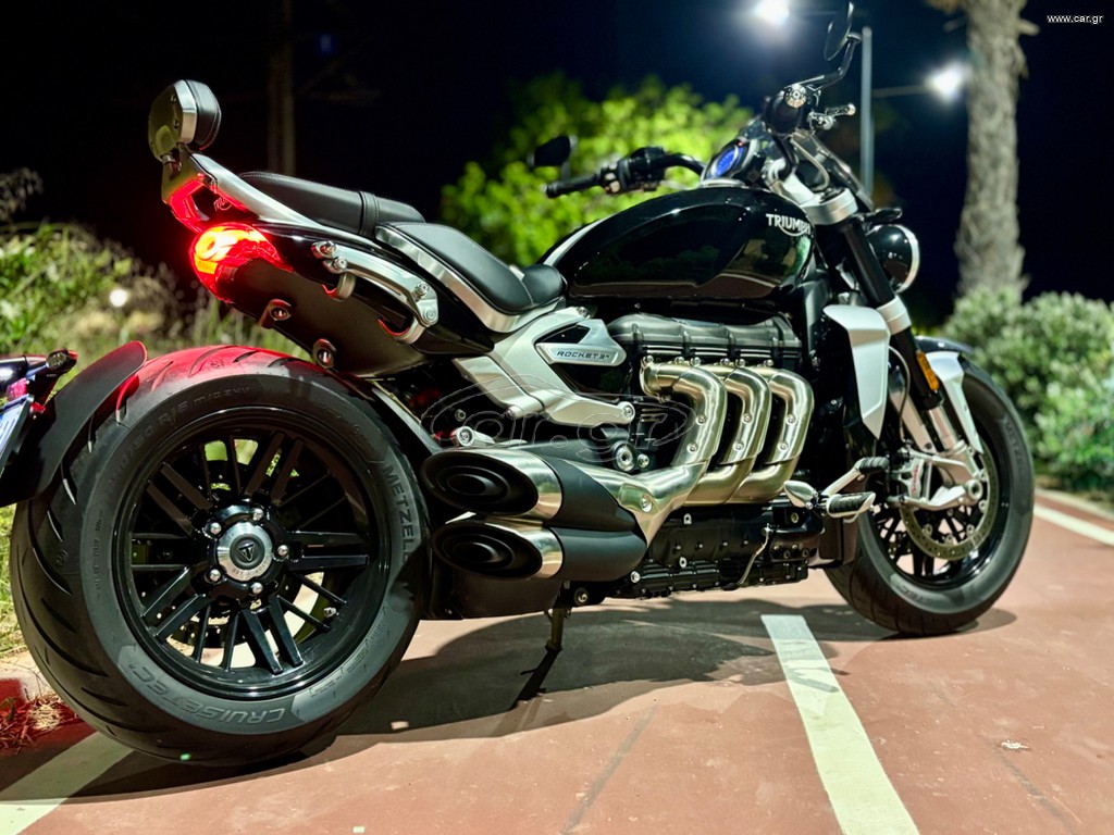Triumph Rocket 3 R 2024