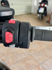 Triumph Rocket 3 R 2024-thumb-11