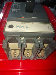 Schneider Electric Compact NSX 630N-thumb-2