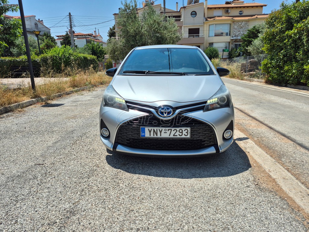 Toyota Yaris 2016 LOUNGE TSS