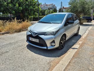 Toyota Yaris 2016 LOUNGE TSS-thumb-1