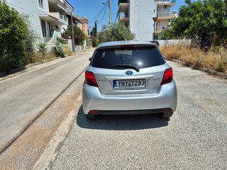 Toyota Yaris 2016 LOUNGE TSS-thumb-4