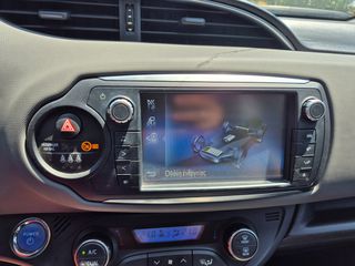 Toyota Yaris 2016 LOUNGE TSS-thumb-19