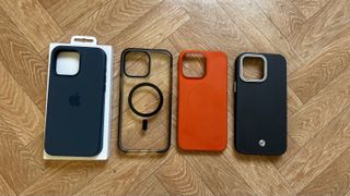 4 Θήκες iPhone 15 Pro Max