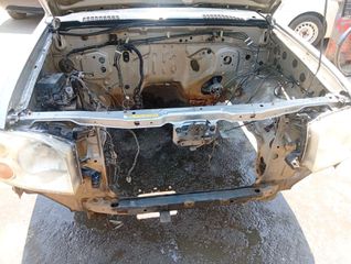 Καμπίνα Nissan-thumb-3