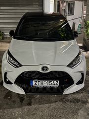Toyota Yaris 2024 Yaris look gr PANORAMA