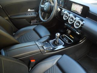 Mercedes-Benz A 180 2020 Sport Edition Diesel-thumb-18