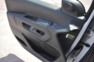 Κλούβα Toyota 2025 PROACE CITY 1.5 D 130 hp L2 Active 3 Θέσιο 9.513 km!-thumb-20