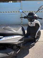 Piaggio Beverly 400 2022 Beverly 400-thumb-2