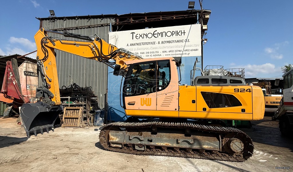 Εκσκαφέας Με Ερπύστριες Liebherr 2017 R924