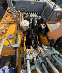 Εκσκαφέας Με Ερπύστριες Liebherr 2017 R924-thumb-6