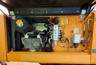 Εκσκαφέας Με Ερπύστριες Liebherr 2017 R924-thumb-7