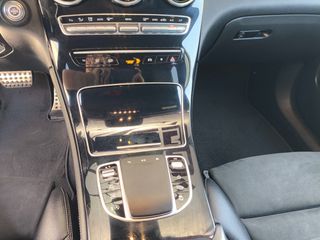 Mercedes-Benz GLC 200 2019 AMG 4MATIC MILD-HYBRID-thumb-48