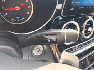 Mercedes-Benz GLC 200 2019 AMG 4MATIC MILD-HYBRID-thumb-44