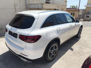Mercedes-Benz GLC 200 2019 AMG 4MATIC MILD-HYBRID-thumb-6