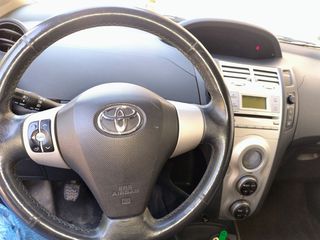 Toyota Yaris 2005 1.4 D-4D
