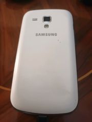 Samsung GT-S7562.-thumb-2