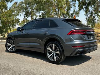 Audi Q8 2019 S Line/Quattro/Panorama/Triptronic/Hybrid-diesel/Navi-Kάμερα-thumb-1