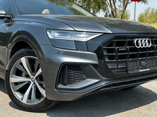 Audi Q8 2019 S Line/Quattro/Panorama/Triptronic/Hybrid-diesel/Navi-Kάμερα-thumb-8