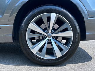 Audi Q8 2019 S Line/Quattro/Panorama/Triptronic/Hybrid-diesel/Navi-Kάμερα-thumb-12