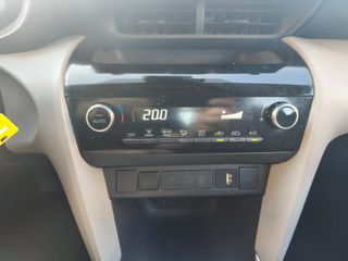 Toyota Yaris Cross 2022 1.5 HDF -ΕΛΛΗΝΙΚΟ-thumb-38