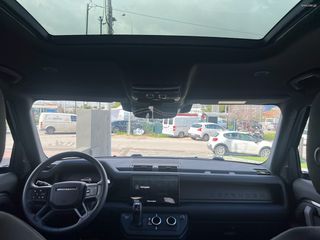 Land Rover Defender 2025 D300 X Dynamic SE-thumb-25