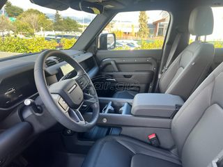 Land Rover Defender 2025 D300 X Dynamic SE-thumb-29