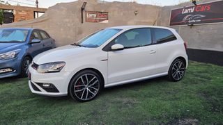 Volkswagen Polo 2015 GTI DSG F1-thumb-7
