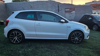 Volkswagen Polo 2015 GTI DSG F1-thumb-15