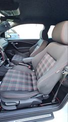Volkswagen Polo 2015 GTI DSG F1-thumb-27