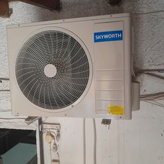Skyworth 24000btu-thumb-1