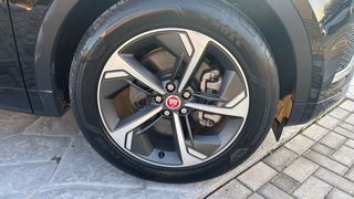 Jaguar E-Pace 2023 R Dynamic-thumb-5