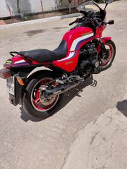 Kawasaki GPZ 1100 1984 Unitrack-thumb-1