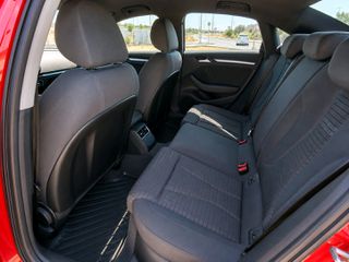 Audi A3 2016 S-Line-thumb-8
