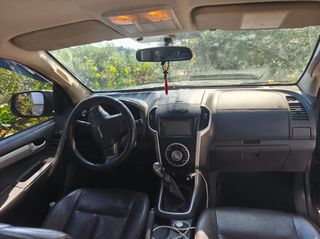 Isuzu D-Max 2013 LS 4X4-thumb-5