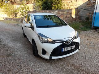 Toyota Yaris 2015 ΠΑΡΑΔΟΣΗ ΠΕΙΡΑΙΑ ΚΑΙ ΘΕΣΣΑΛΟΝΙΚΗ-thumb-3