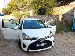 Toyota Yaris 2015 ΠΑΡΑΔΟΣΗ ΠΕΙΡΑΙΑ ΚΑΙ ΘΕΣΣΑΛΟΝΙΚΗ-thumb-4